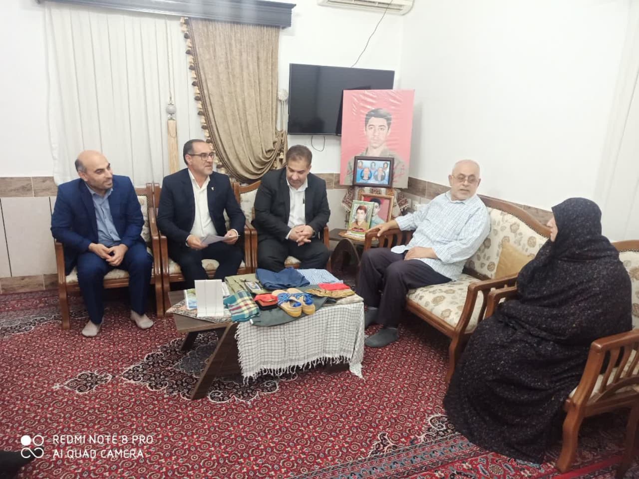 دیدار مدیرکل بنیاد مازندران با والدین معزز شهید والامقام «مسعود عموزاد» در بهشهر