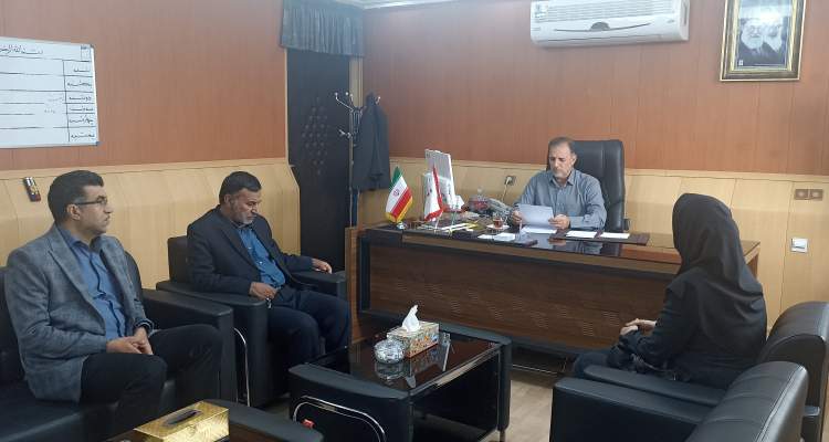 برگزاری نشست مشترک مدیرکل بنیاد استان با رئیس بانک دی کرمانشاه