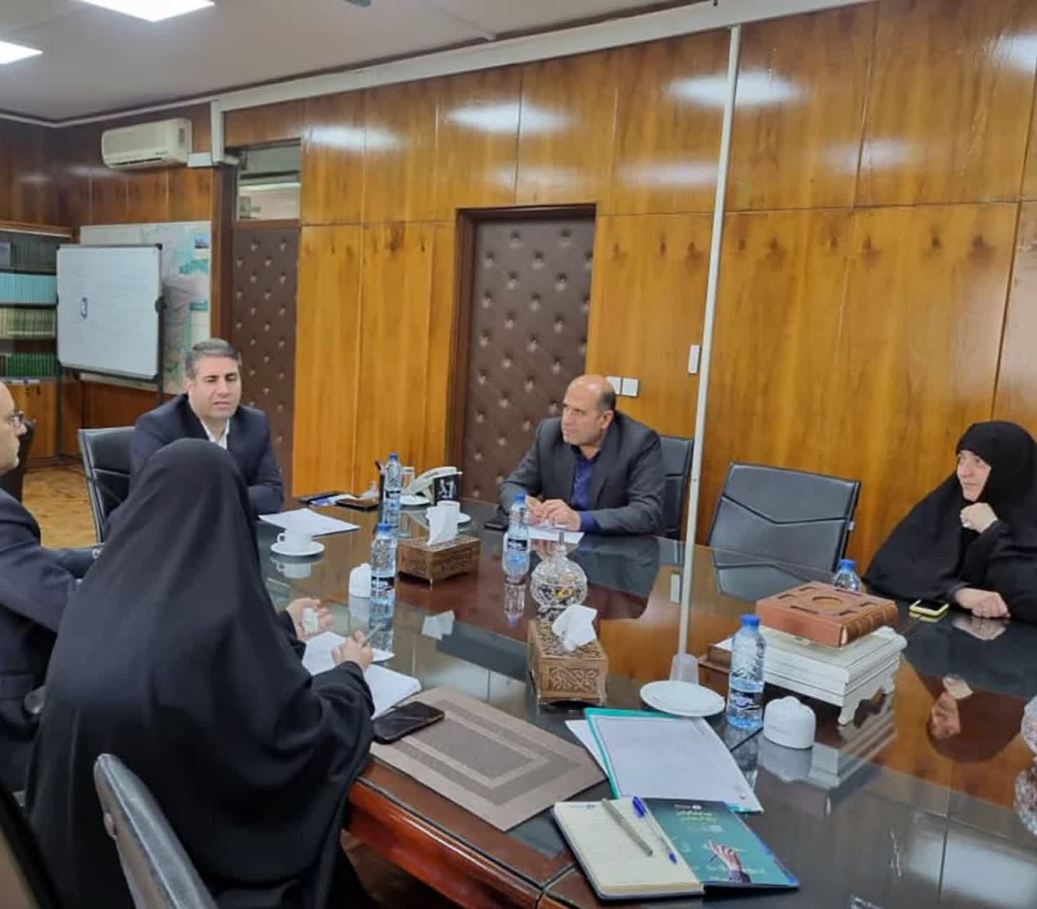 ترامپ به جای کسب موفقیت اقتصاد و جامعه آمریکا را به‌هم ریخت